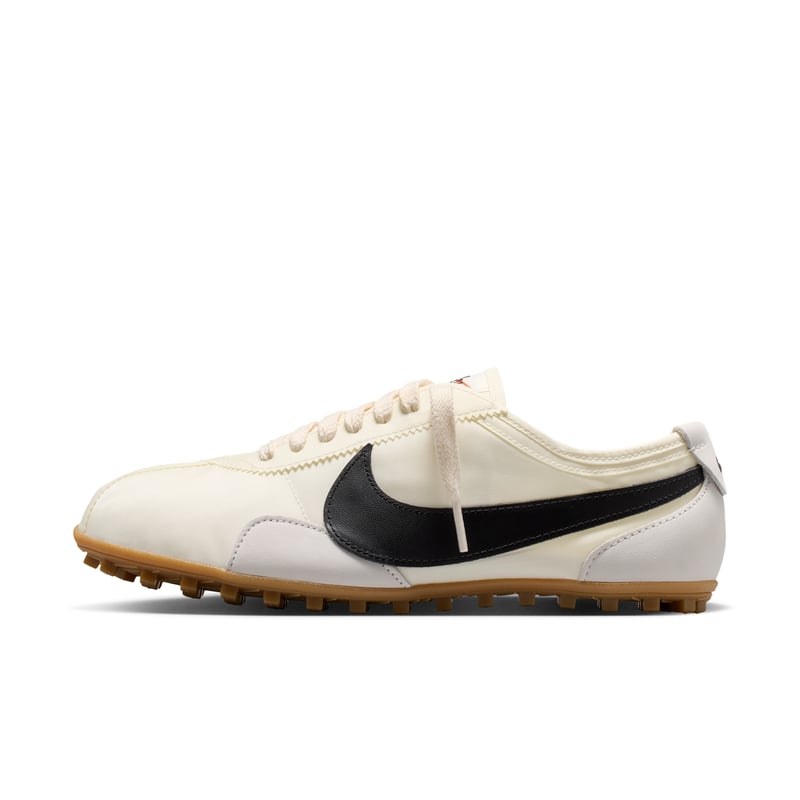 Nike Moon Shoe OG IW0955-101 01
