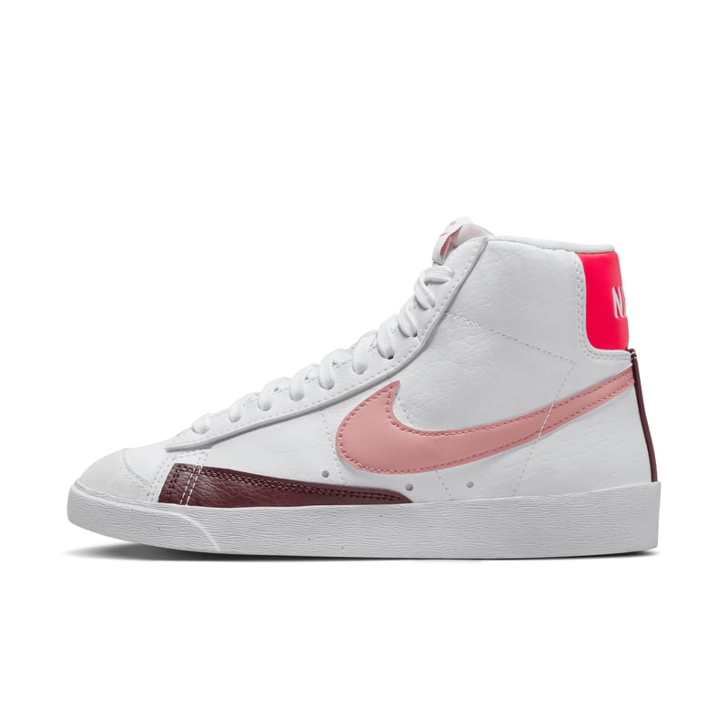 Nike Blazer Mid '77 Next Nature DQ4124-105 01