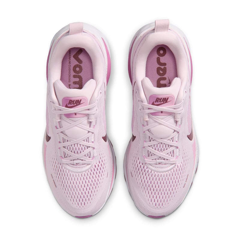 Nike Vomero 18 runners "Bleached Lilac & Light Magenta" | Women | Running | 03 | SPORTSHOWROOM