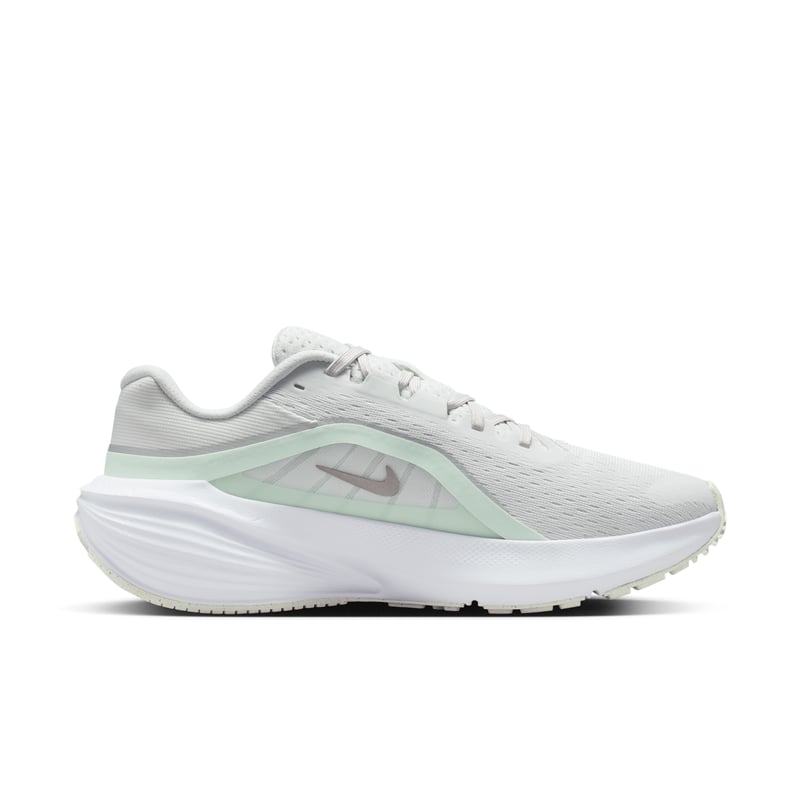 Nike Downshifter 14 löparskor "Off-White & Barely Green" | Kvinnor | Löpning | 03 | SPORTSHOWROOM