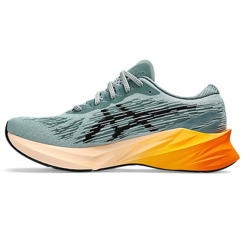 ASICS Novablast 3 1011B458-404 04