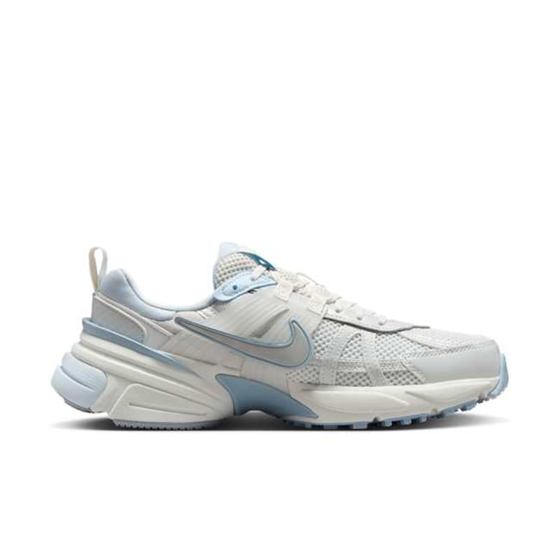 Nike V2K Run FD0736-009 03