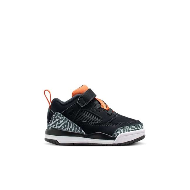Jordan Spizike Low FQ3952-008 03