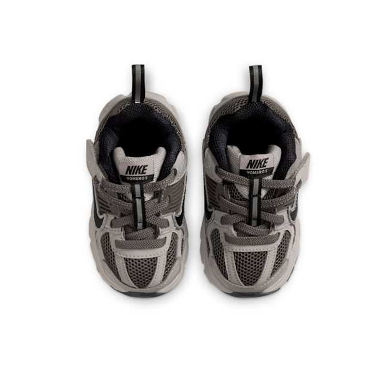 Nike Vomero 5 HF7000-010 04