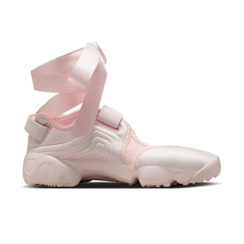 Nike Air Rift Premium SE ‘Ribbons’ HQ3761-640 03