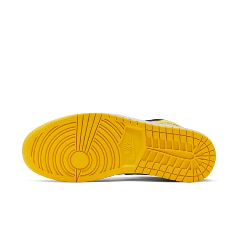 Jordan 1 Mid SE 852542-071 02
