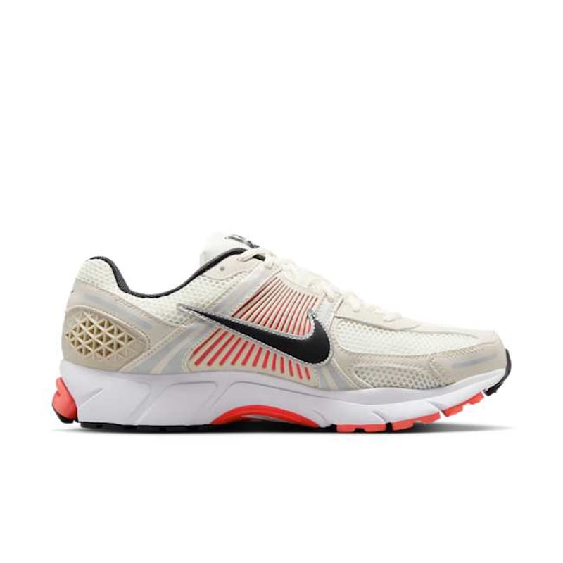 Nike Zoom Vomero 5 FB9149-102 03