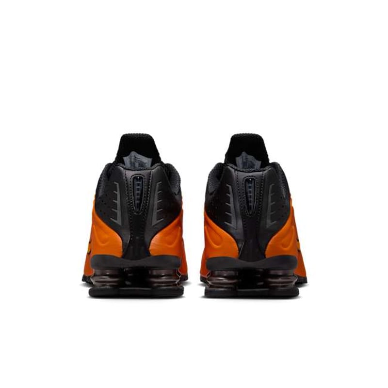 Nike Shox R4 HQ1988-800 06