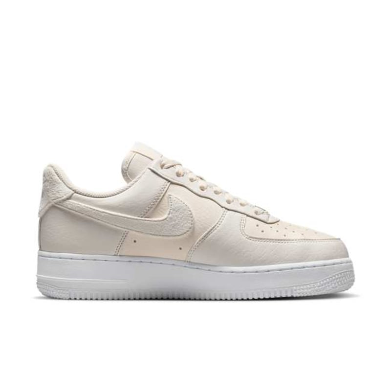 Nike Air Force 1 '07 Next Nature HQ3905-001 03