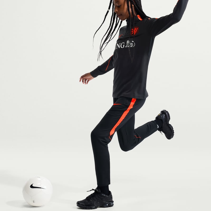Nike Netherlands Strike Dri-FIT IB5502-010 04