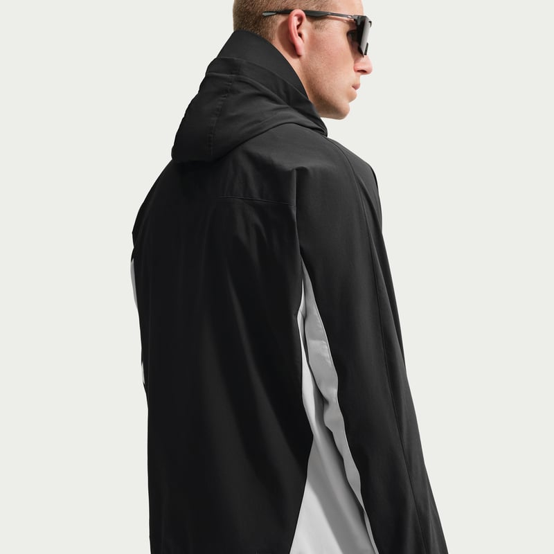 Kurtka Nike Tech Helios Dri-FIT Shell "Black & Grey Fog" | Mezczyzni | Sportstyle | 01 | SPORTSHOWROOM