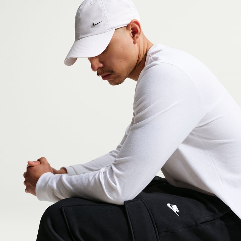 Nike Club Fleece Cargo FN3805-010 04