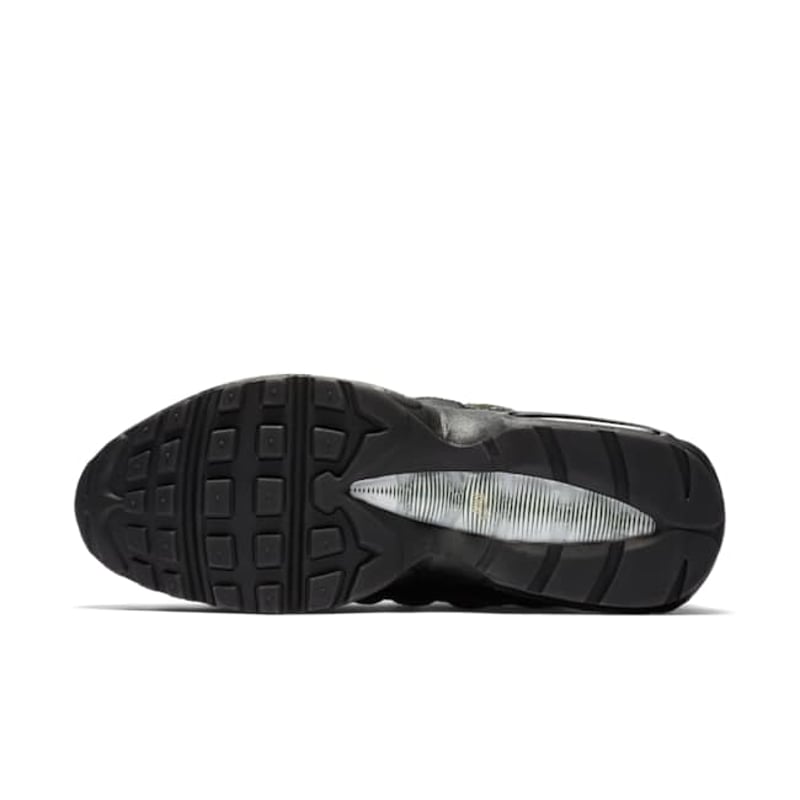 Nike Air Max 95 Essential 749766-024 02