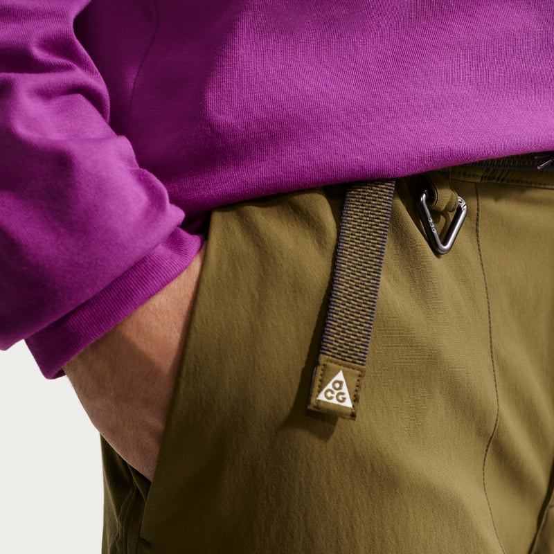 Nike ACG "Smith Summit" Zip Cargo Bukse "Olive Flak & Anthracite" | Herre | | 04 | SPORTSHOWROOM