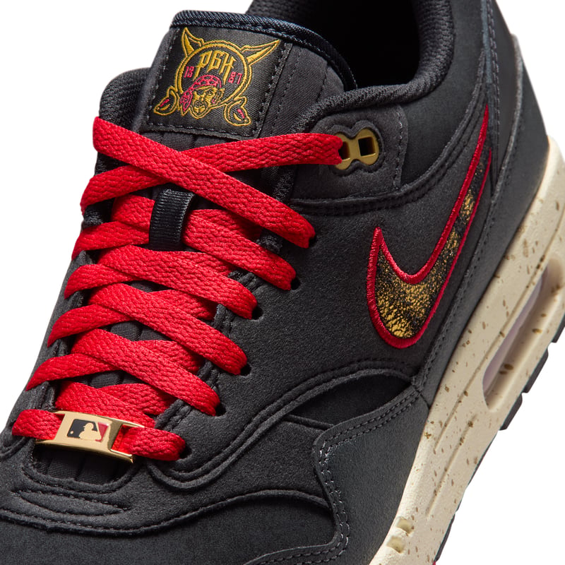 Nike Air Max 1 trainers "Pirates" | Men | SportStyle | 07 | SPORTSHOWROOM