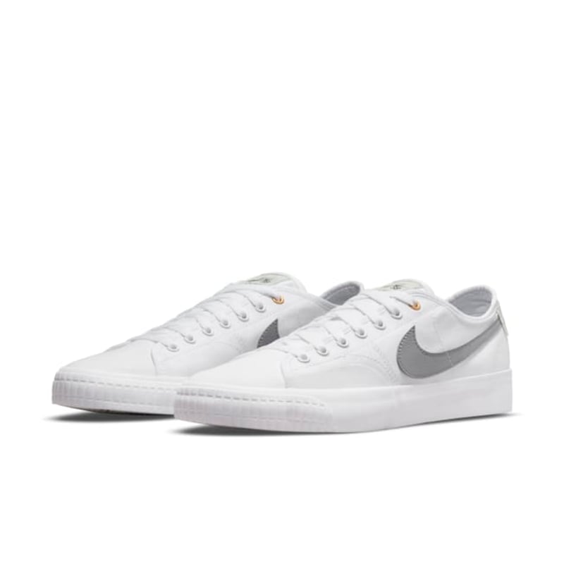Nike SB Blazer Court x Daan Van Der Linden CZ5605-100 05