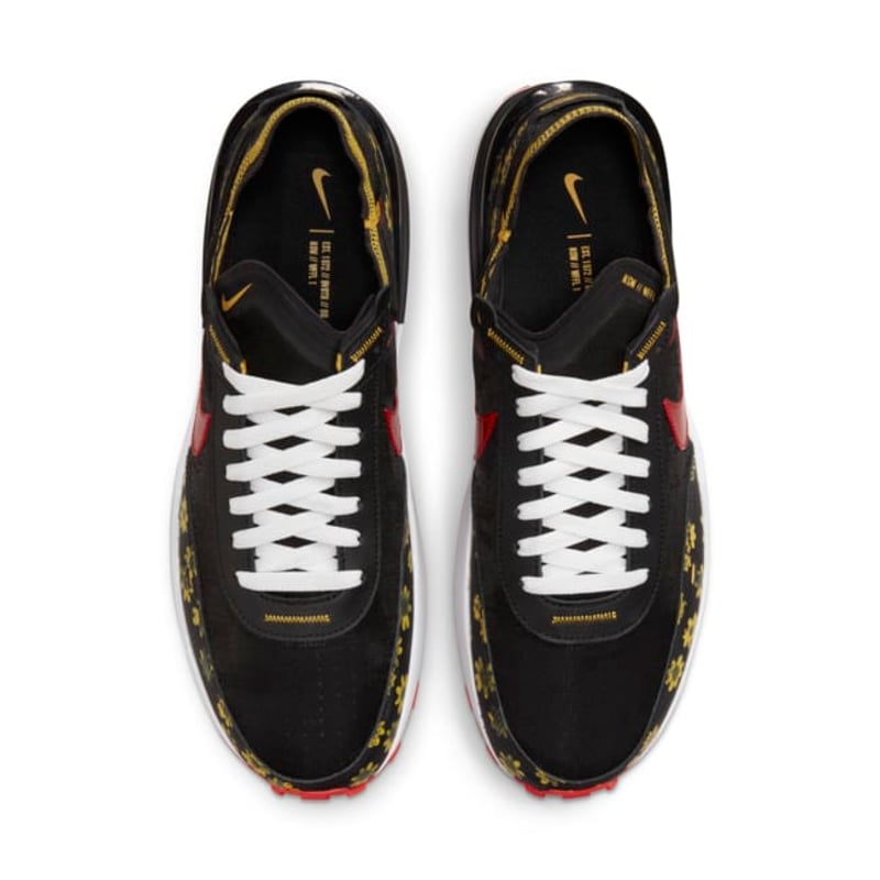 Nike Waffle One DQ7637-001 04