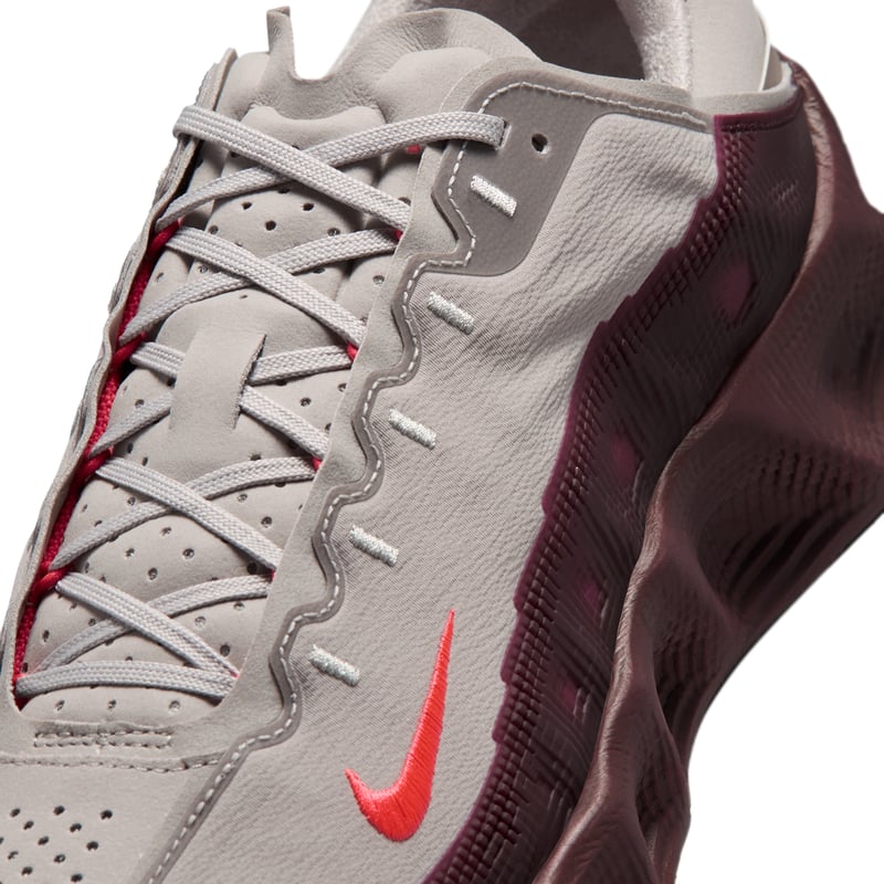 Nike Ava Rover DX4215-014 07