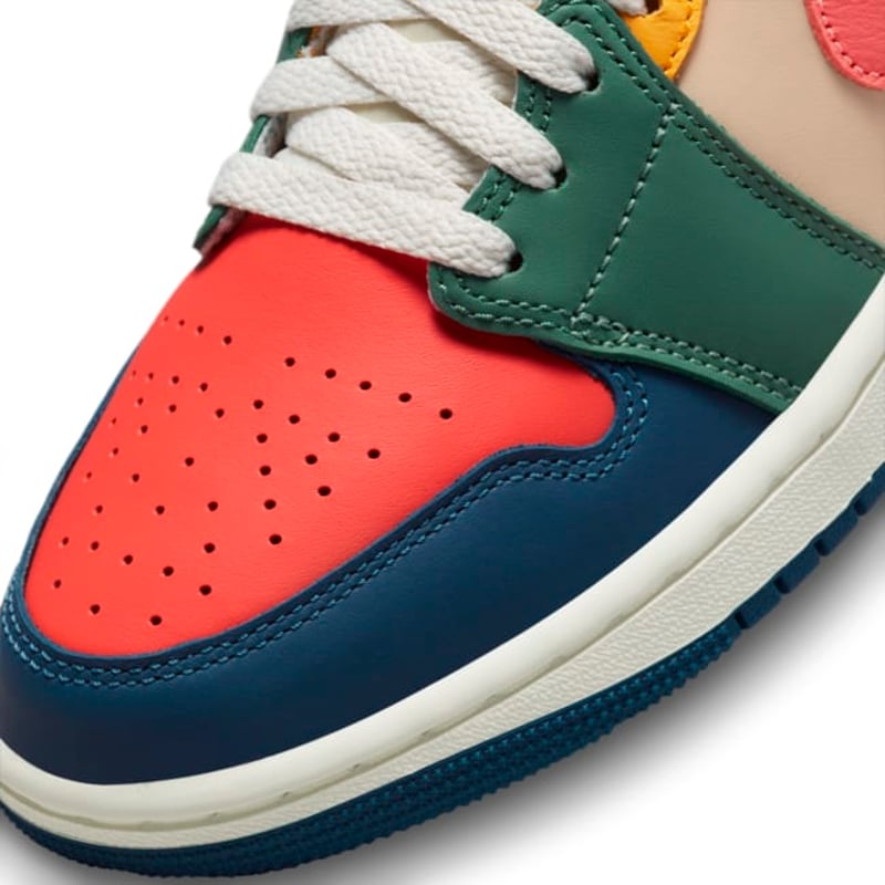 Jordan 1 Mid SE DN3738-400 03