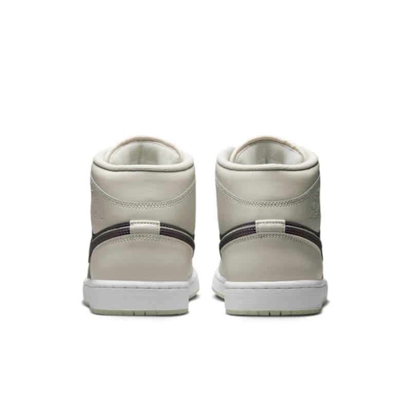 Jordan 1 Mid SE IH4107-030 06