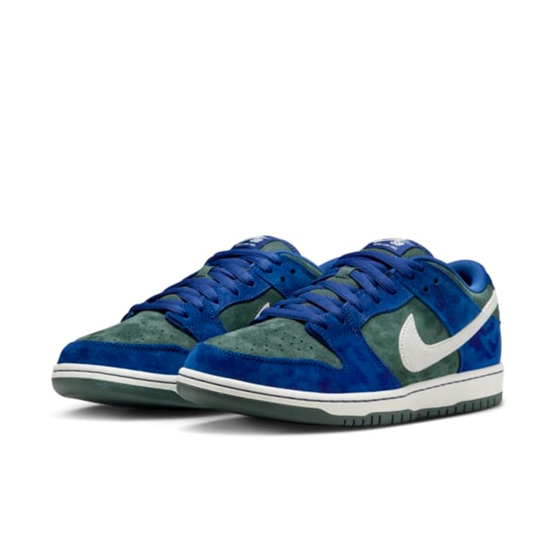 Nike SB Dunk Low HF3704-400 05