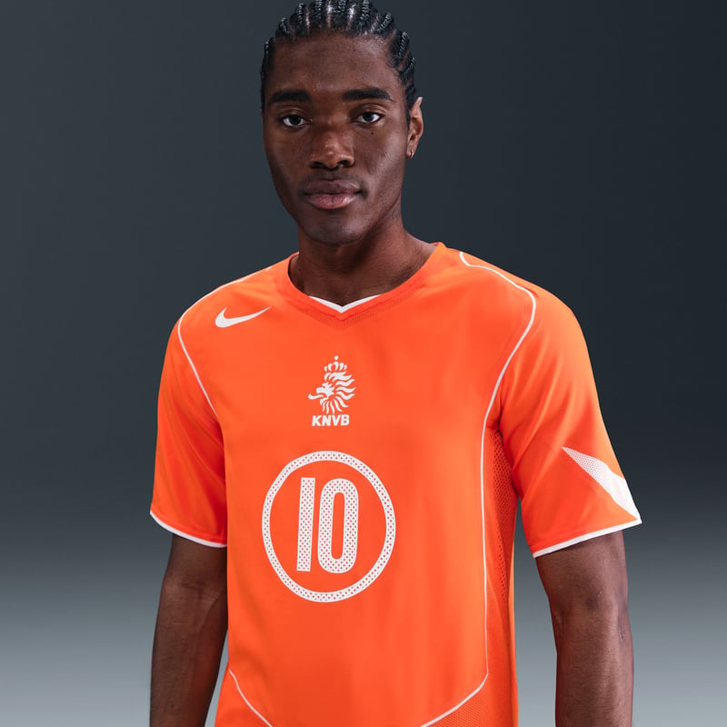 Nike Netherlands 2004 Total 90 Reissue Replica Shirt "Ruud van Nistelrooy" | Men | SportStyle | 01 | SPORTSHOWROOM