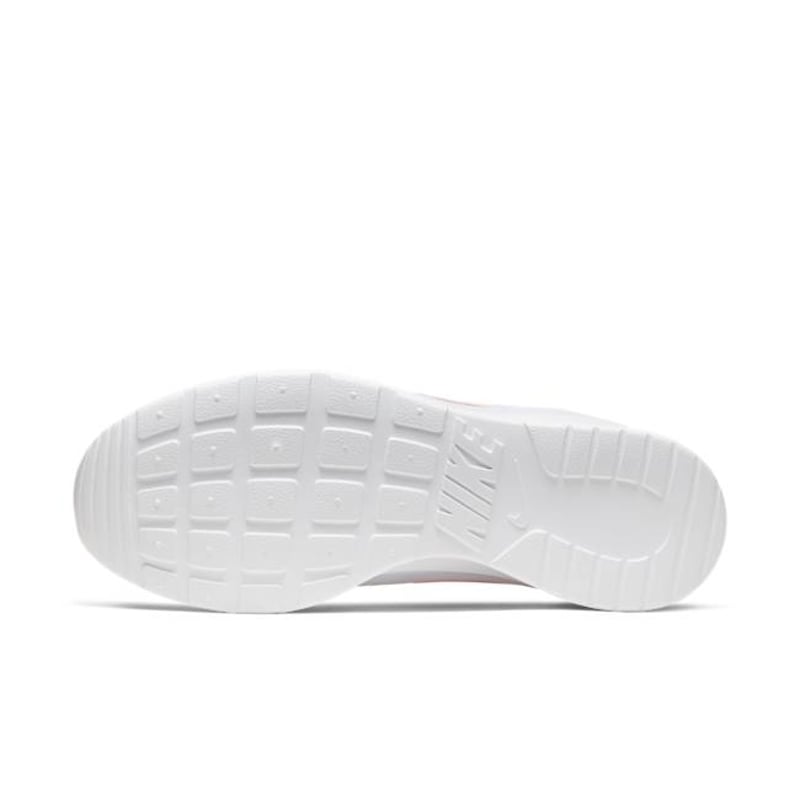 Nike Tanjun 812655-109 02