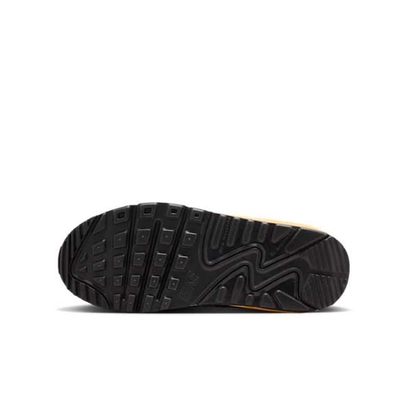 Nike Air Max 90 ‘Camo Pack’ IF3092-001 02