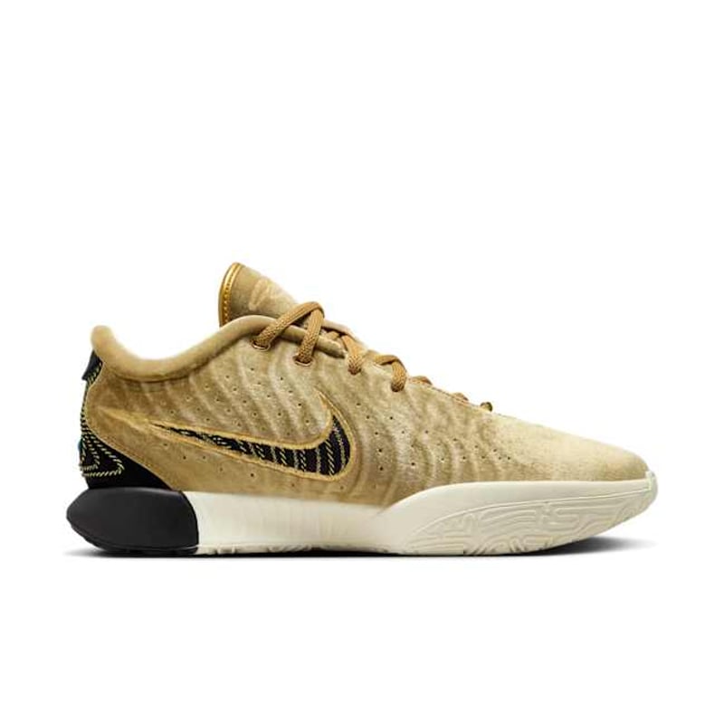 Nike LeBron 21 EP x The Shop FZ7884-700 03