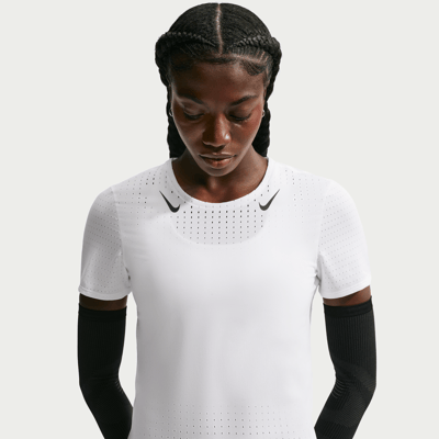 Nike AeroSwift Dri-FIT ADV Shirt "White" | Dames | Hardlopen | 01 | SPORTSHOWROOM