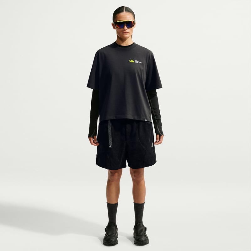 Nike ACG Troja "Black" | Kvinnor | | 04 | SPORTSHOWROOM