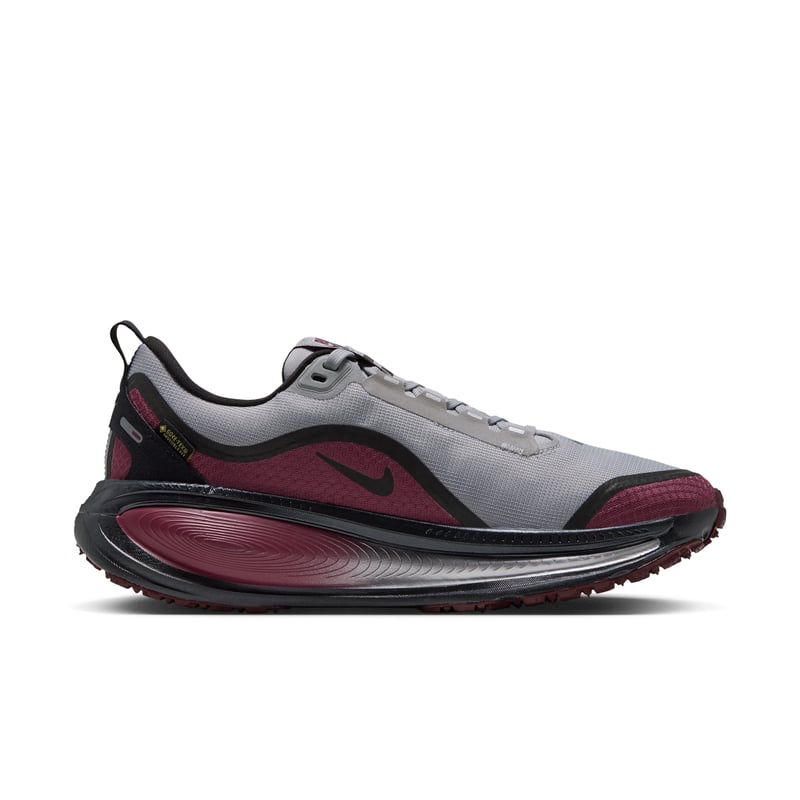 Buty do biegania Nike Vomero 18 GORE-TEX "Light Smoke Grey & Pink Smoke" | Kobiety | Bieganie | 03 | SPORTSHOWROOM