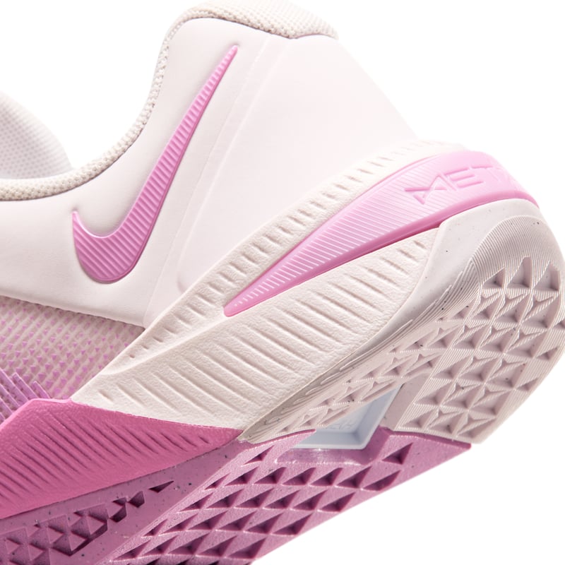 Nike Metcon 10 training shoes "Pearl Pink & Barely Rose" | Women | Training | 08 | SPORTSHOWROOM