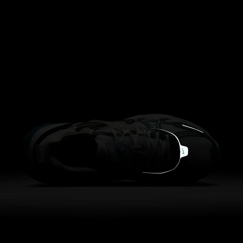Nike V2K Run FD0736-111 09