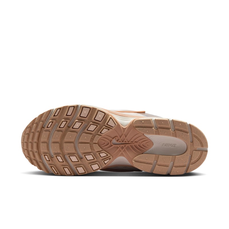 Nike V5 RNR sneakers "Phantom & Shimmer" | Dames | Sportstyle | 02 | SPORTSHOWROOM