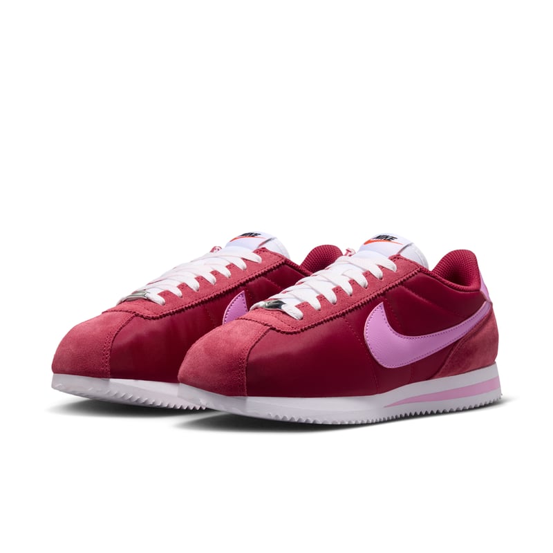 Sneakersy Nike Cortez Textile "Tough Red & Light Magenta" | Kobiety | Sportstyle | 05 | SPORTSHOWROOM