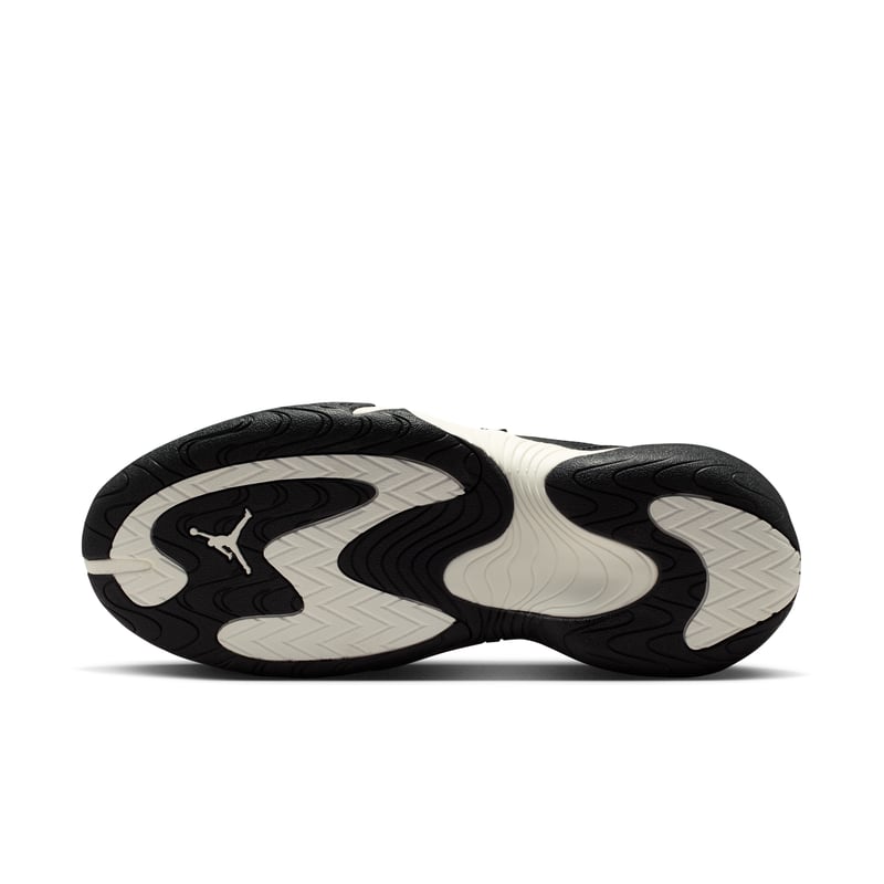 Jordan Pointe IB8597-001 02