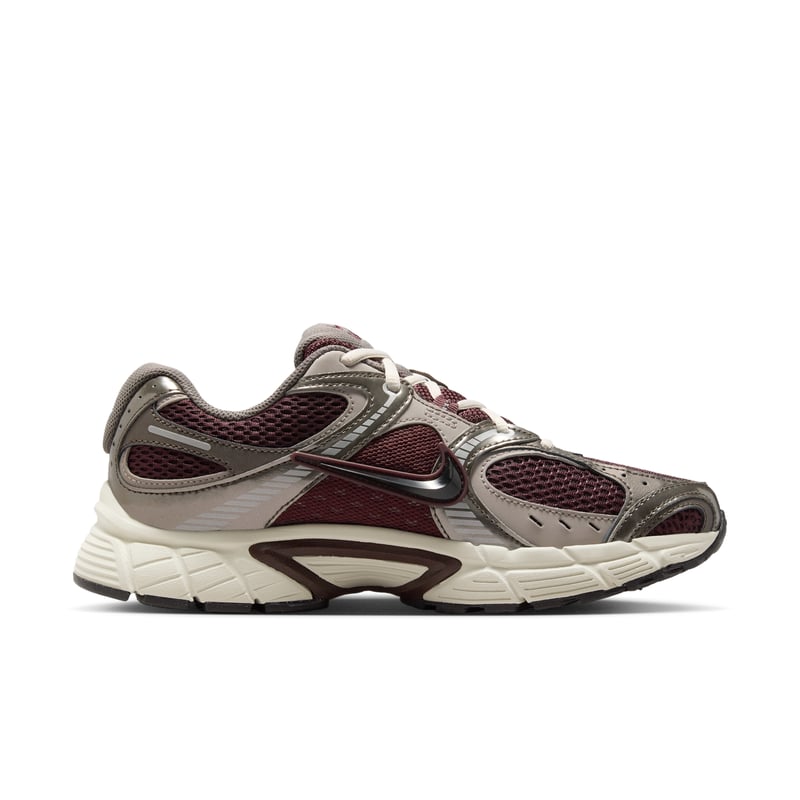 Nike V5 RNR HQ7901-602 03