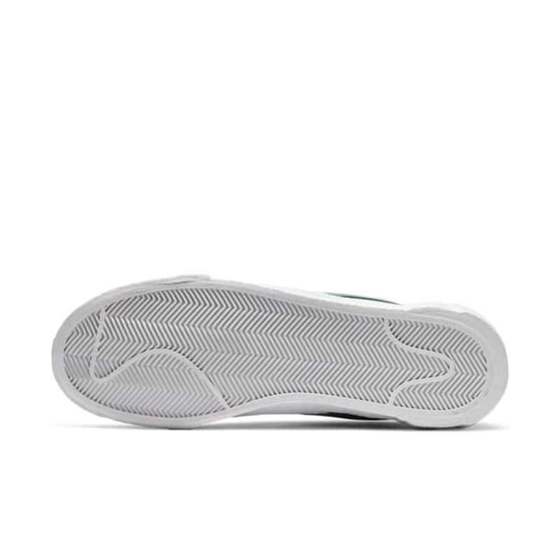 Nike Blazer Low x sacai DD1877-001 02