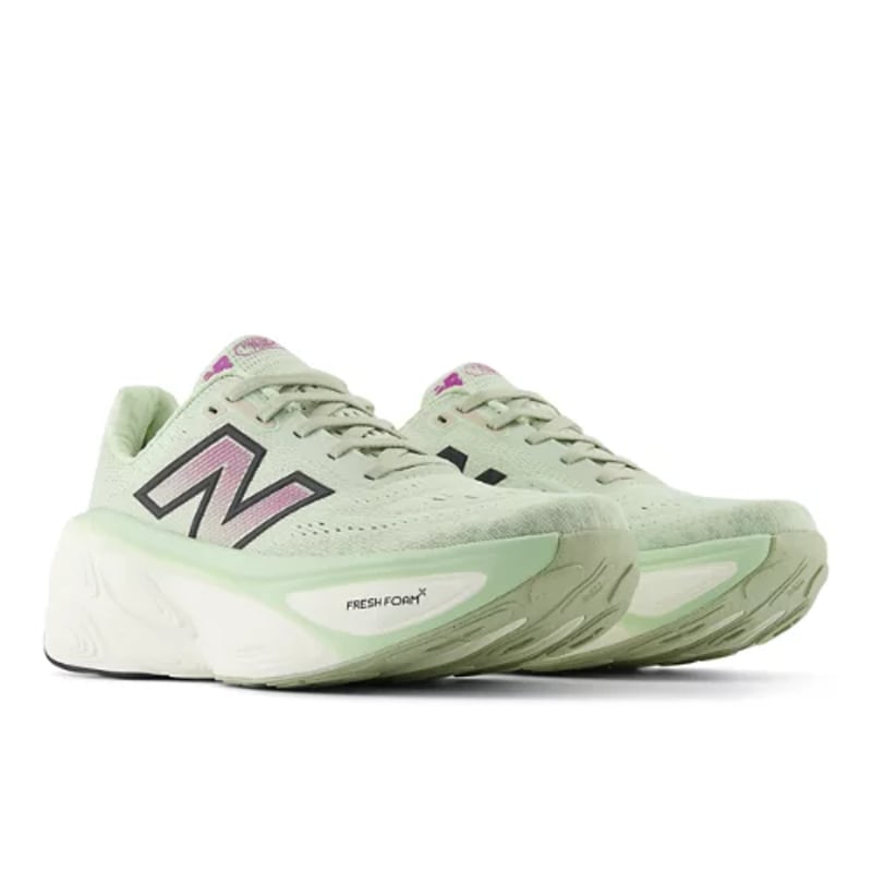 New Balance Fresh Foam X More v5 WMORLM5 03