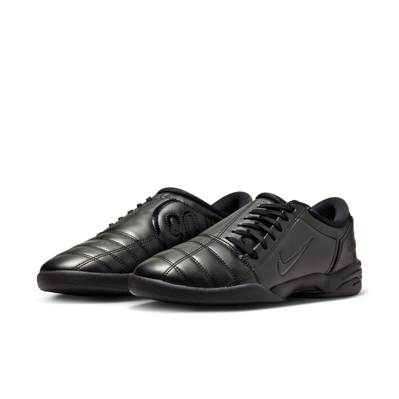 Nike Total 90 IM7595-002 05
