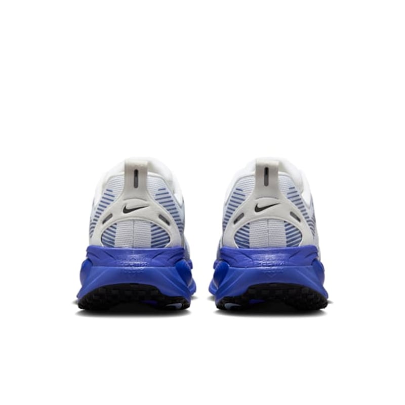 Nike Vomero 18 HM6803-104 06