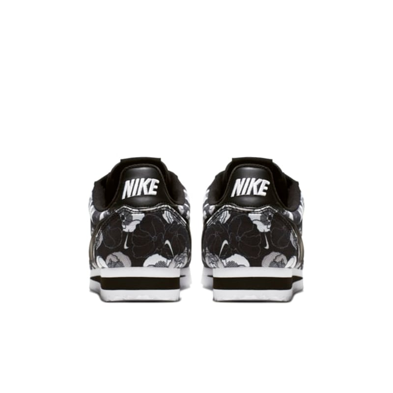 Nike Classic Cortez LX AV1338-001 06