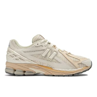New Balance 1906R x AURALEE M1906RAU 01
