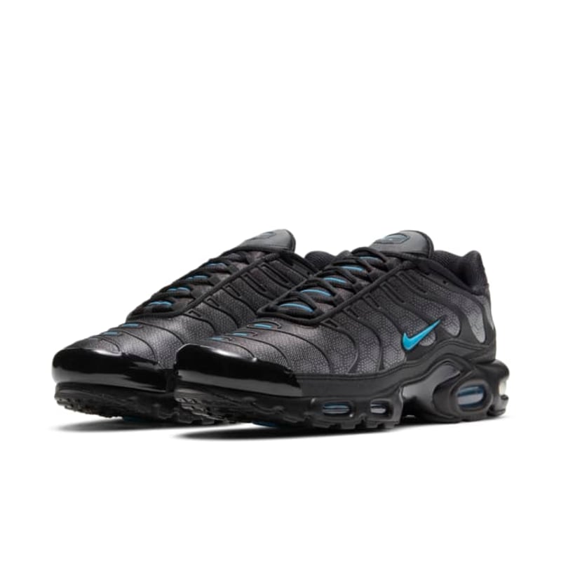 Nike Air Max Plus DC1935-001 05