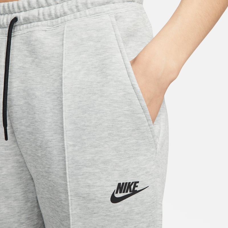 Nike Tech Fleece Mid-Rise FB8330-063 04