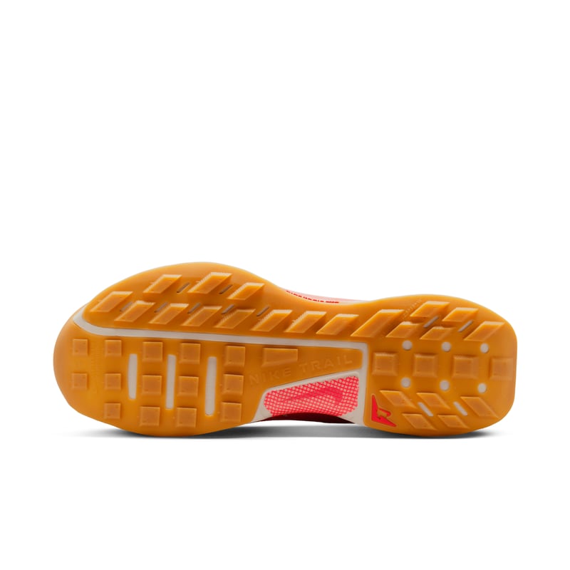 Nike Juniper Trail 3 trail runners "Light Orewood Brown & Light Crimson" | Men | Outdoor | 02 | SPORTSHOWROOM