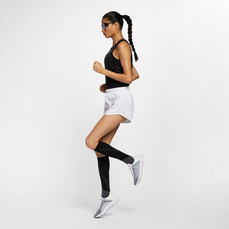 Nike Miler Dri-FIT Tank Top "Black" | Women | Running | 02 | SPORTSHOWROOM