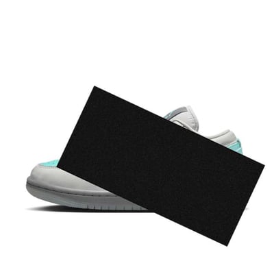 Jordan 1 Low SE HQ3599-025