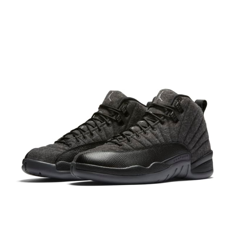 Jordan 12 Retro 852627-003 04